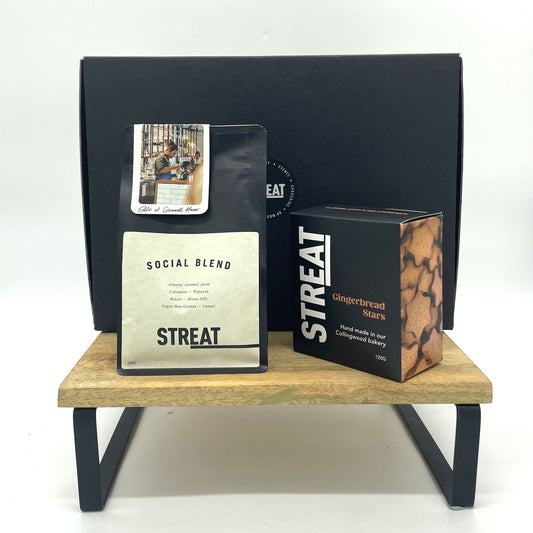 STREAT Smart hamper